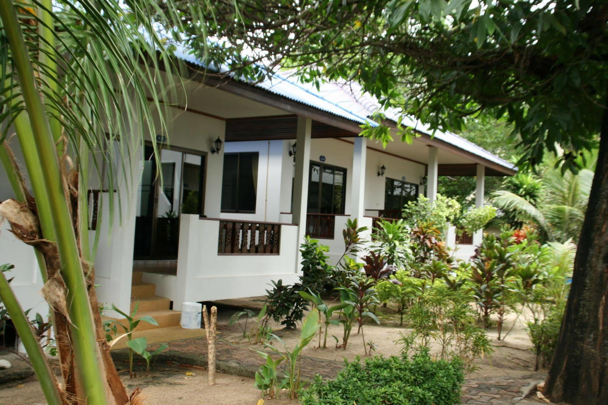 Marina Beach Resort - SHA Extra Plus Lamai Beach  Exterior foto